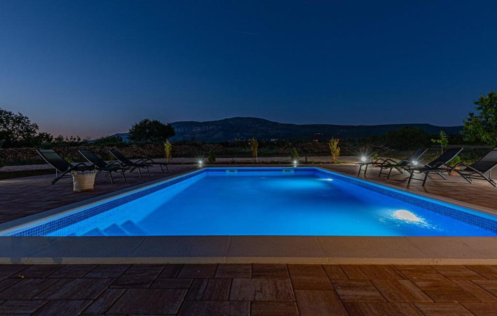 Iris Holiday Home Trbounje Bagian luar foto