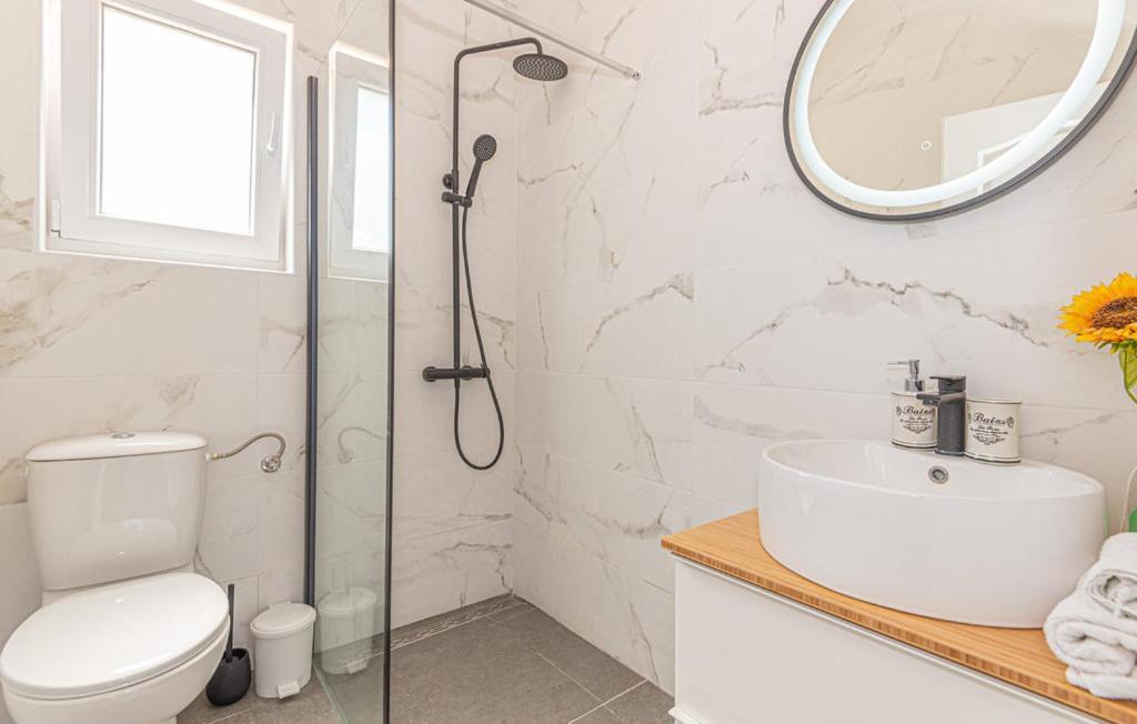Iris Holiday Home Trbounje Bagian luar foto