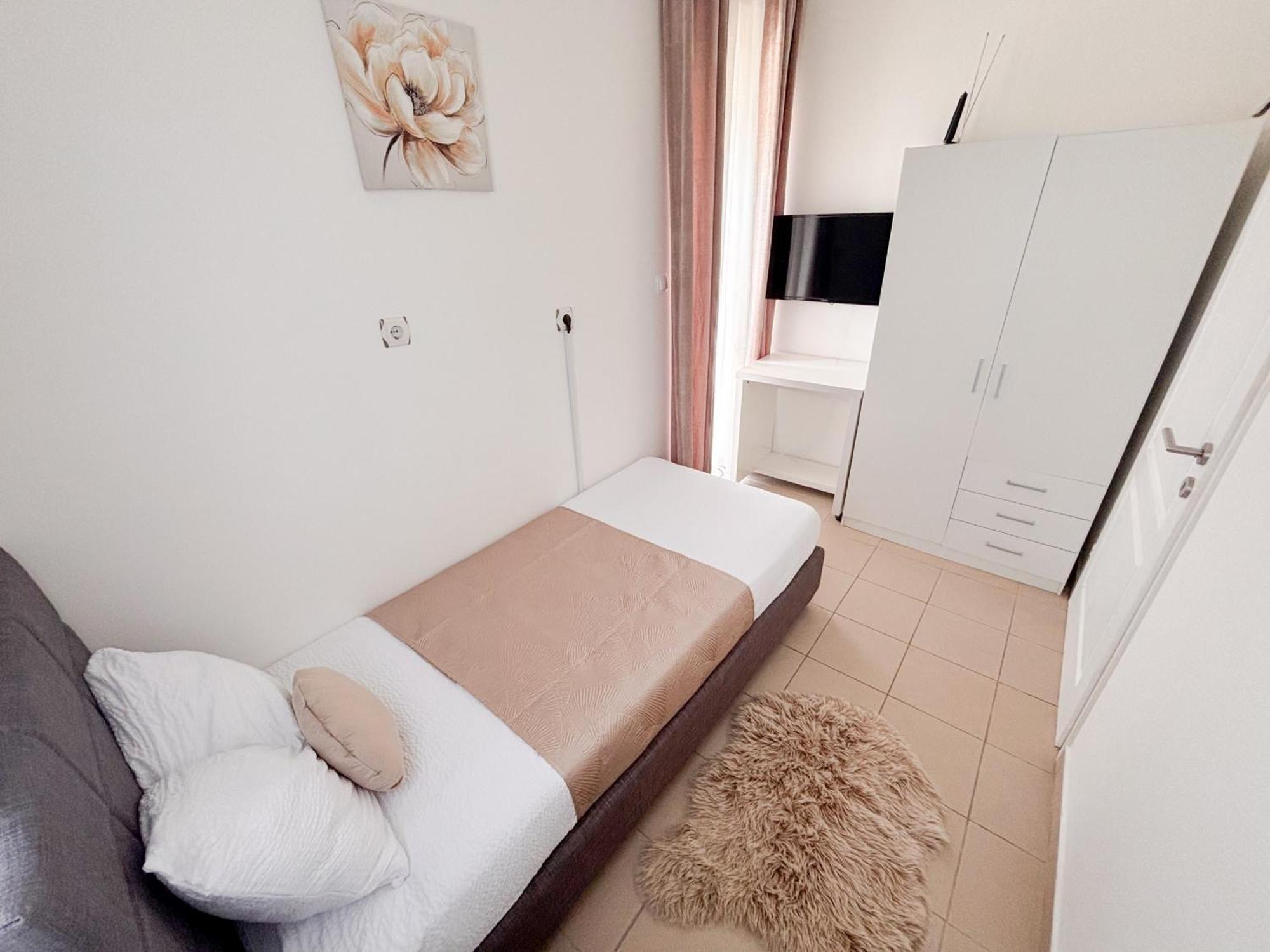 Iris Holiday Home Trbounje Bagian luar foto